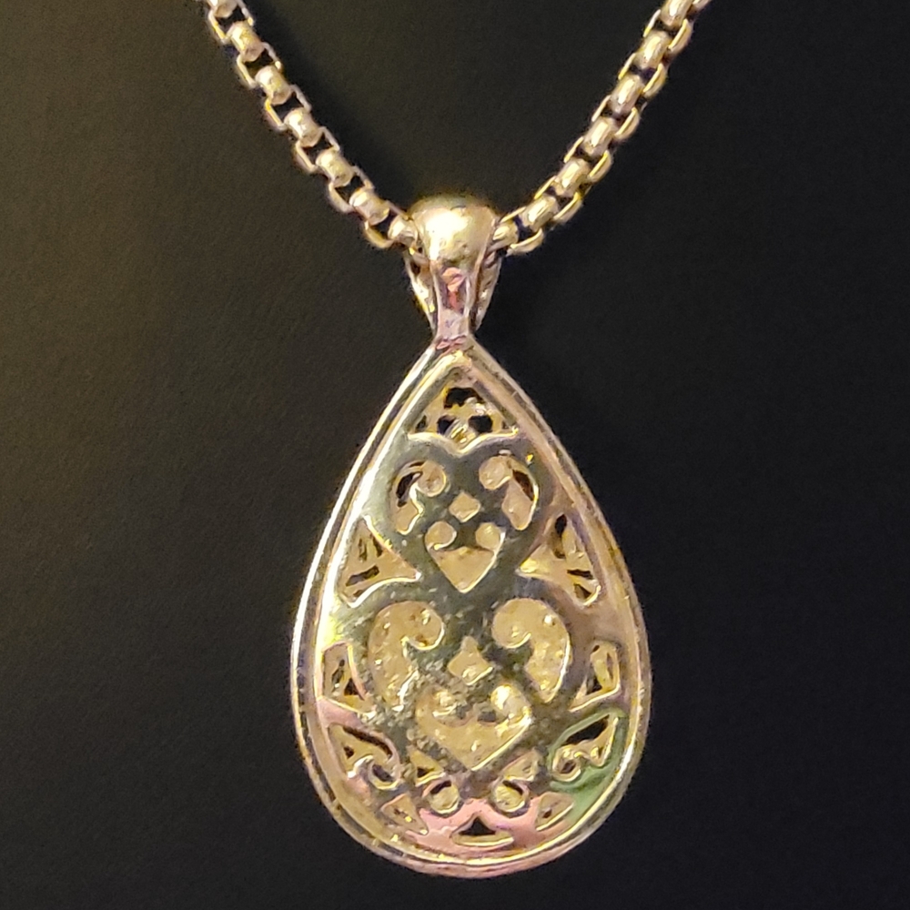 Bold Statement Solid Necklace With Stunning Penda… - image 2